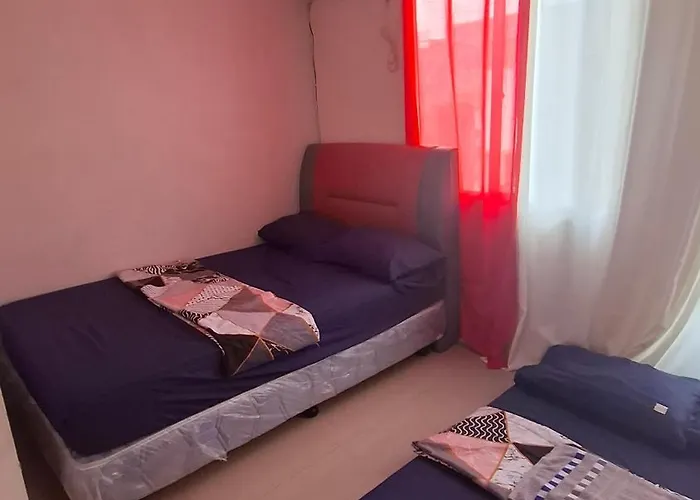 Four Es Apartment